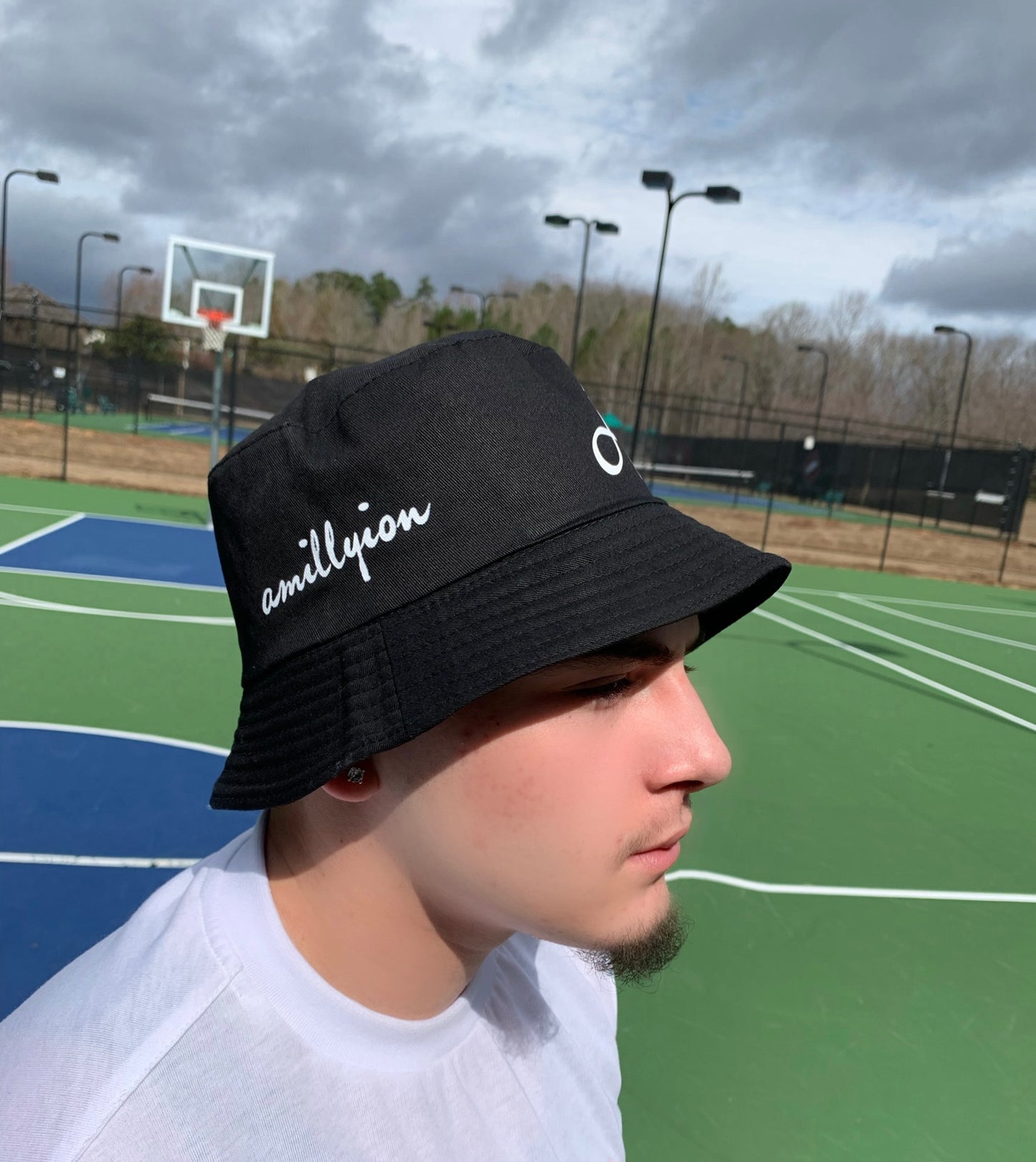 Black Hat (Bucket Hat)