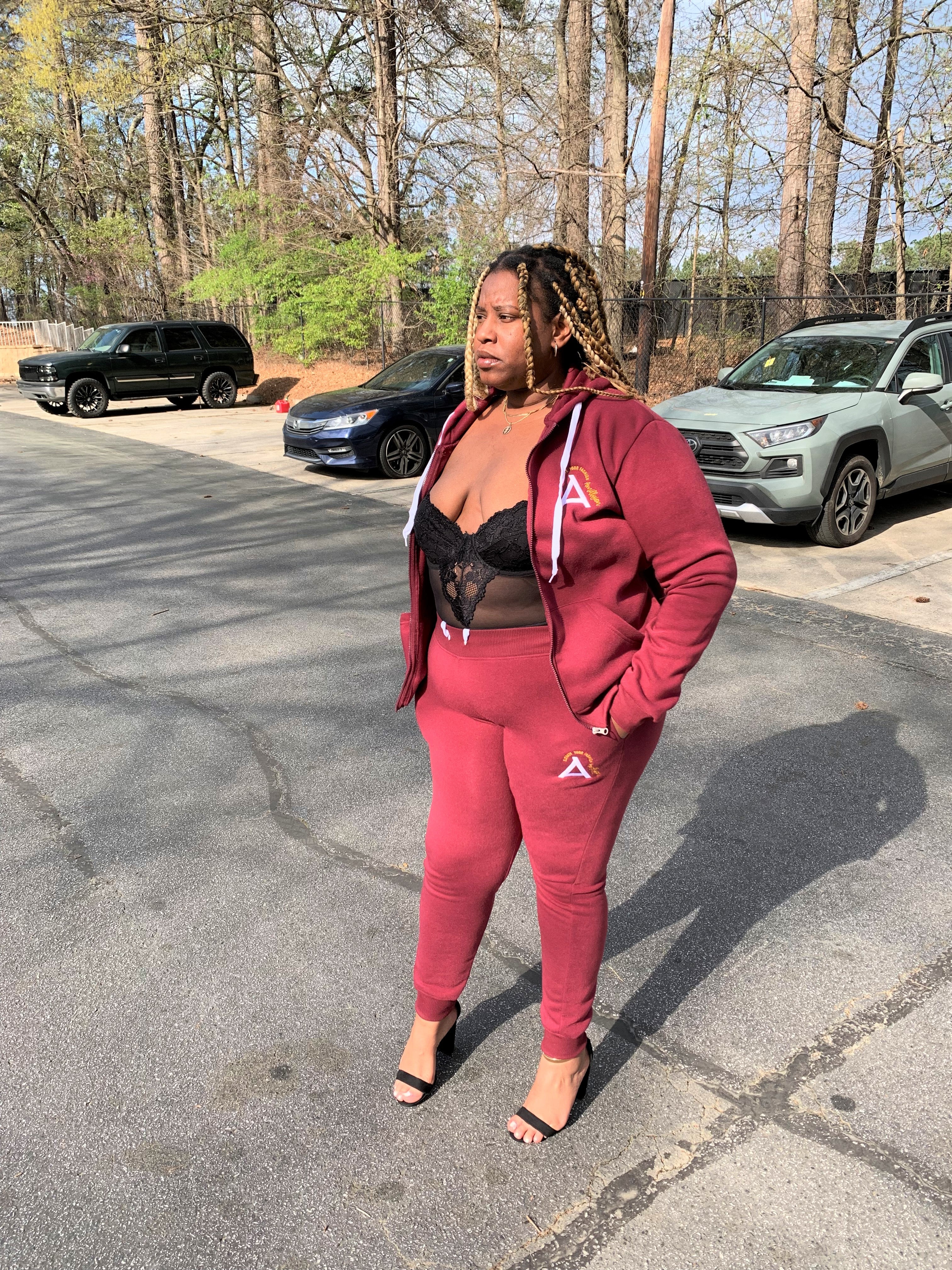 Women's Jogger Set (Burgundy)